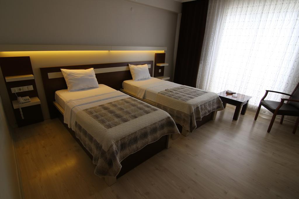 Royal Bilgic Hotel Kirklareli Exterior photo